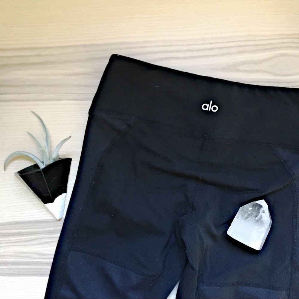 Alo Yoga Lean Mesh Legging - Black - XS